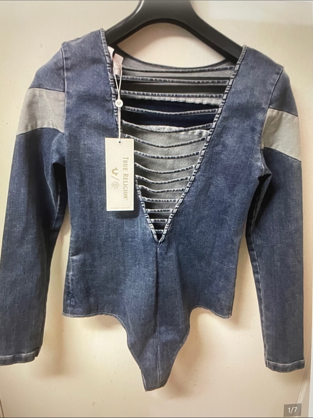 Women’sTrue Religion Distressed Ladder V-Neck Denim Bodysuit. Manchester United